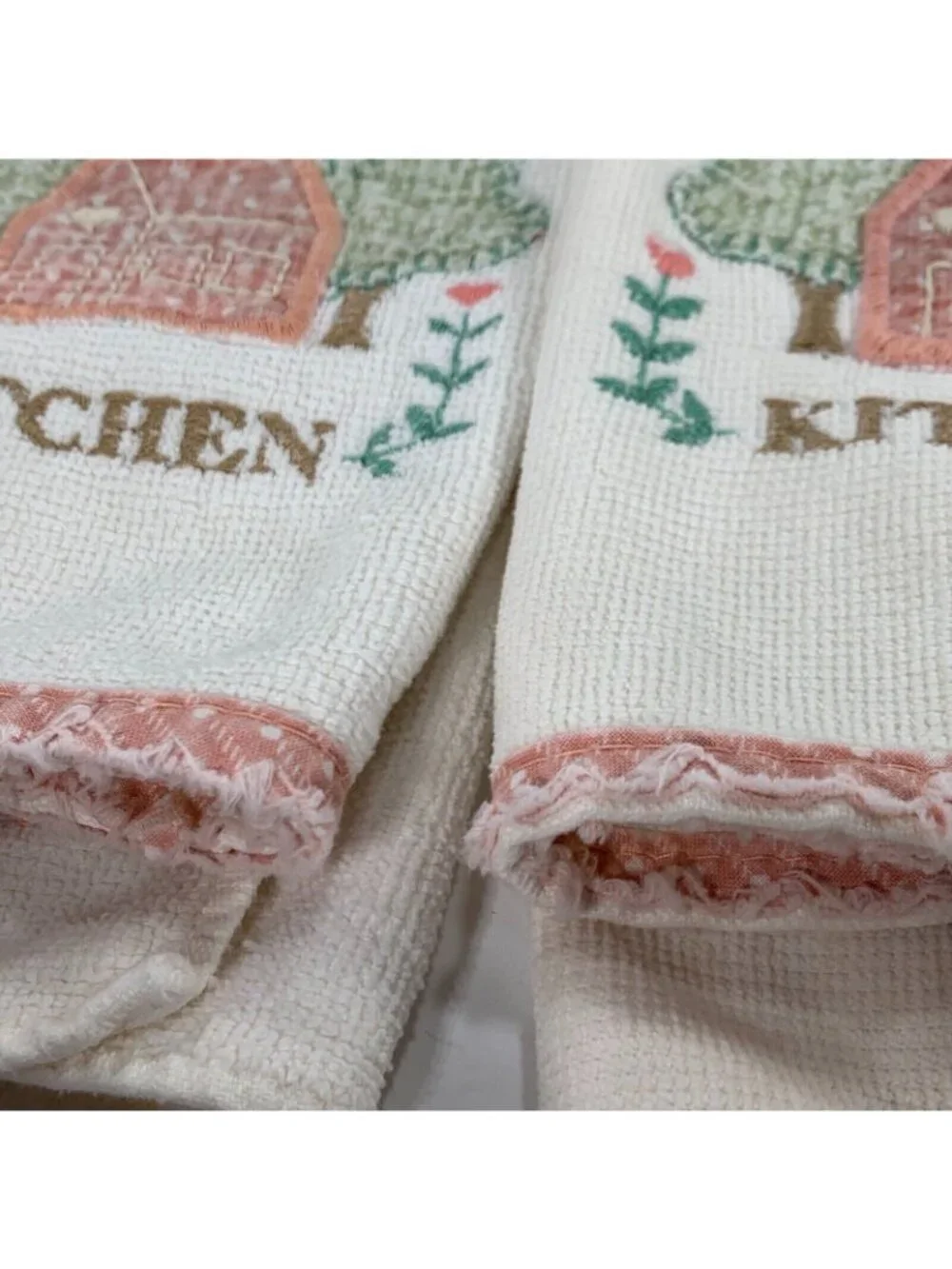 I Love My Kitchen Embroidered Cotton Hand Towels Set Of 2 White with Pink Trim